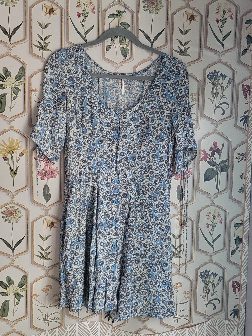 Free People Mini Dress Croset Back And Sleeves Medium Blue and White Floral
